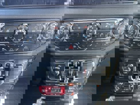 New 2025 Jeep Wrangler Unlimited Sport image 7