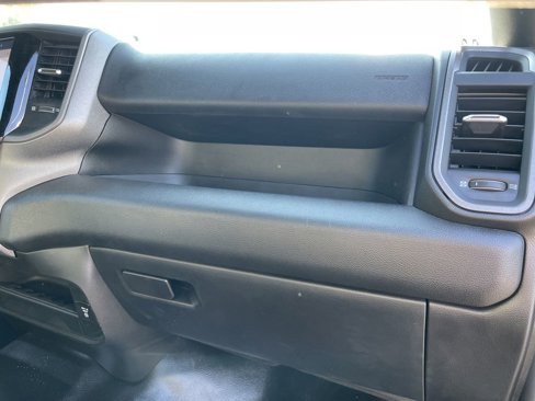 New 2026 RAM 2500 Tradesman w/ Chrome Appearance Group image 32