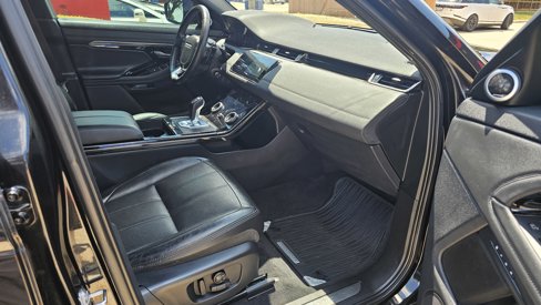 Used 2020 Land Rover Range Rover Evoque R-Dynamic SE image 31