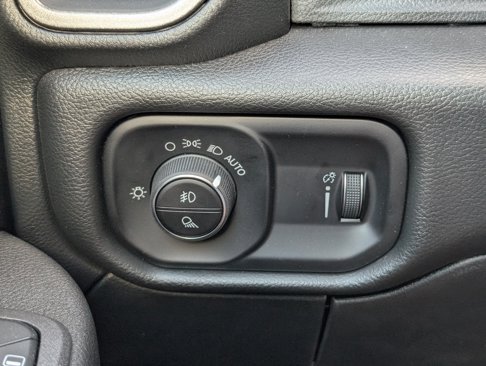 New 2026 RAM 2500 Tradesman image 16