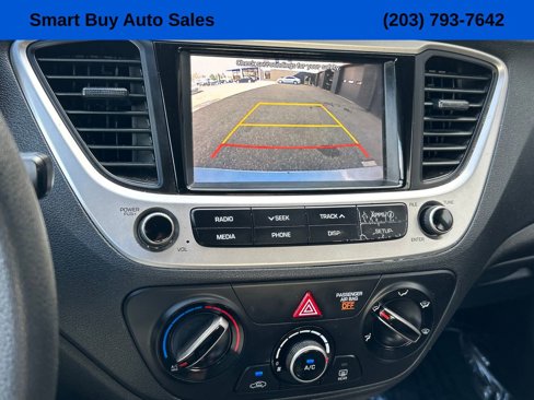 Used 2022 Hyundai Accent SEL image 27