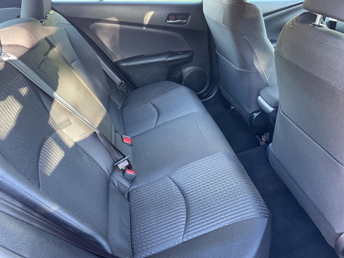 Used 2016 Toyota Prius Three image 35
