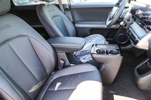 New 2025 Hyundai Ioniq 5 Limited image 16