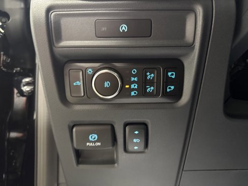 Used 2025 Ford F150 Lariat w/ Equipment Group 502A High image 16