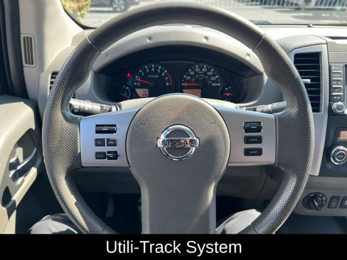 Certified 2021 Nissan Frontier SV w/ Midnight Edition Floor Mats image 21