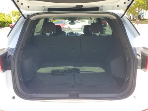 Used 2020 Chevrolet Equinox LS image 11