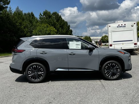 New 2025 Nissan Rogue Platinum image 32