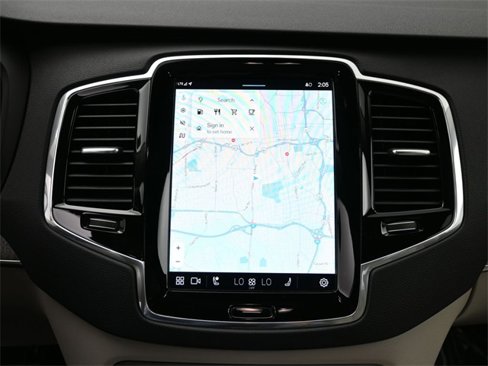 Used 2025 Volvo XC90 B6 Plus w/ Protection Package Premier image 14