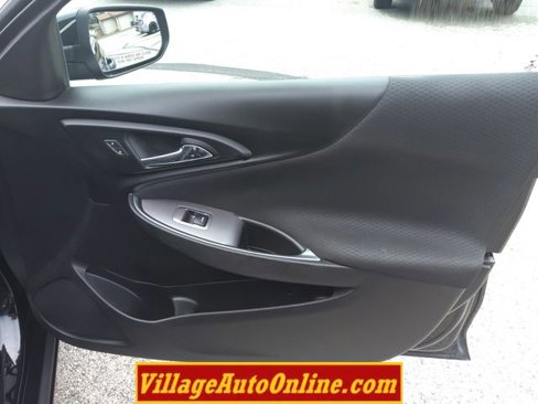 Used 2021 Chevrolet Malibu LT image 30