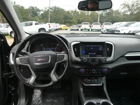Used 2021 GMC Terrain SLT w/ Elevation Edition image 13