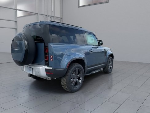 New 2025 Land Rover Defender 90 S image 8