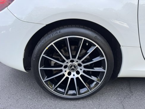 Used 2019 Mercedes-Benz SLC 300 w/ Premium Package image 31