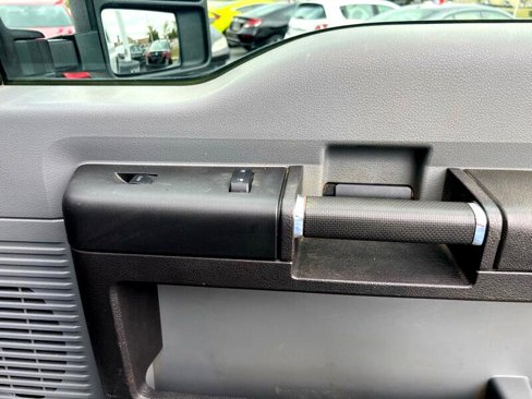 Used 2015 Ford F250 XL w/ Power Equipment Group image 11