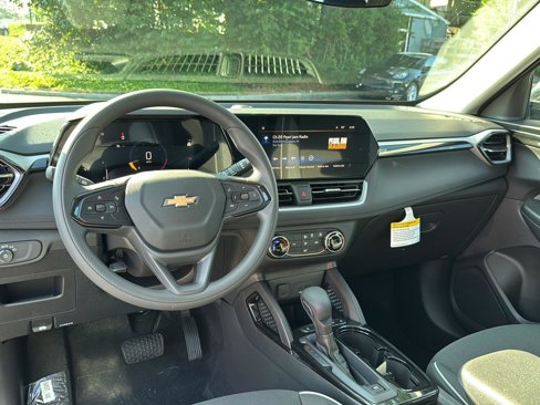 New 2026 Chevrolet TrailBlazer LS image 16