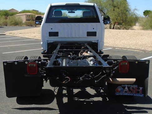 Used 2019 Ford F450 XL w/ XL Value Package image 4