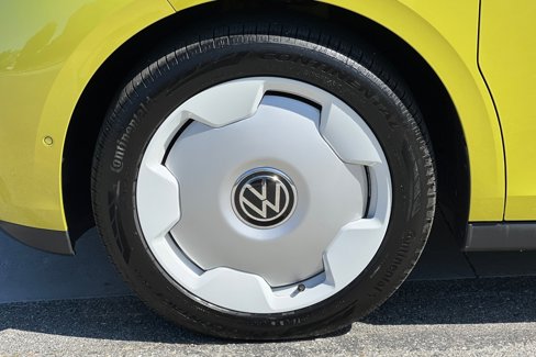New 2025 Volkswagen ID. Buzz 1st Edition image 26