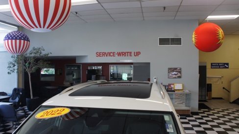 Used 2022 Volkswagen Tiguan SE image 78
