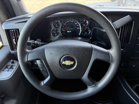 Used 2020 Chevrolet Express 3500 LT w/ LT Preferred Equipment Group image 21