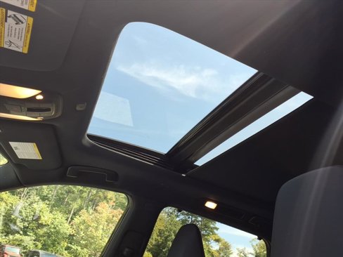 New 2026 INFINITI QX60 Luxe image 3