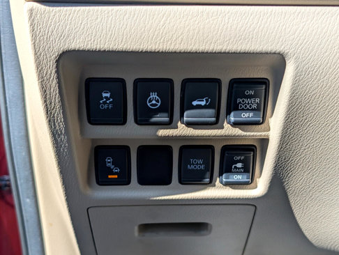 Used 2017 Nissan Pathfinder SL w/ SL Premium Package image 25