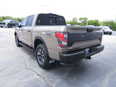 Used 2024 Nissan Titan PRO-4X w/ Pro-4x Utility Package image 5