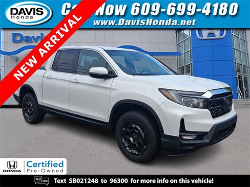 Used 2025 Honda Ridgeline RTL+ image 1