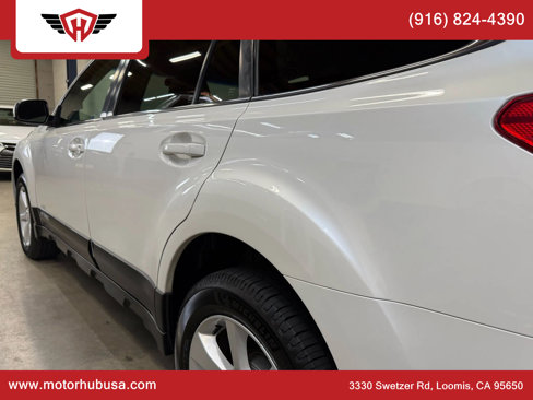 Used 2014 Subaru Outback 2.5i Premium image 4