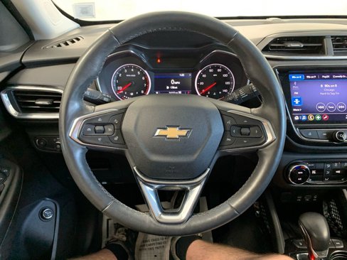 Used 2023 Chevrolet TrailBlazer LT w/ Sun and Liftgate Package image 37