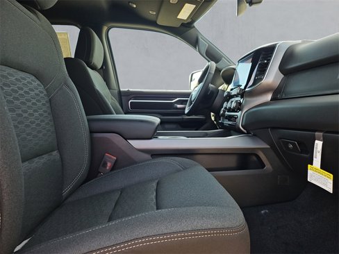 New 2026 RAM 1500 2WD Crew Cab image 15