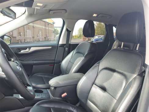 Used 2022 Ford Escape SEL image 12