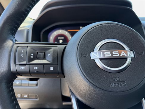 Used 2024 Nissan Rogue SL image 25