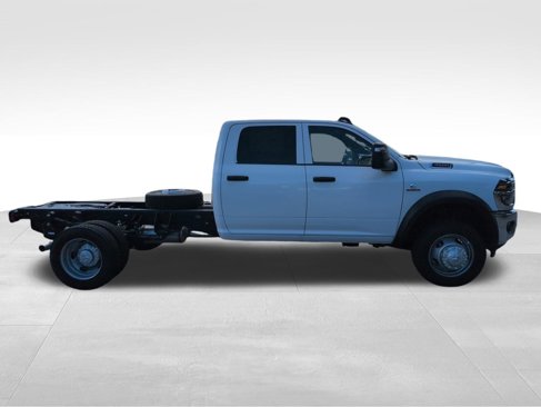 New 2025 RAM 4500 Tradesman image 12