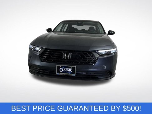 New 2025 Honda Accord SE image 2