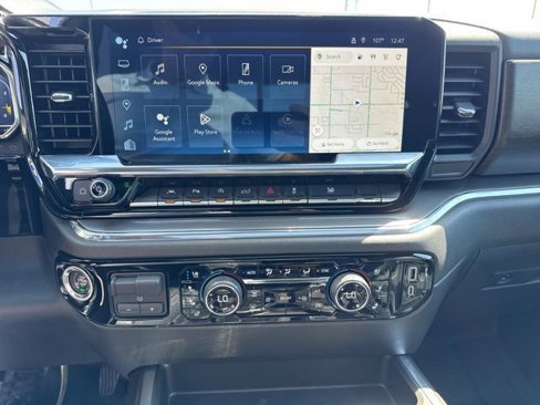 Used 2024 Chevrolet Silverado 1500 High Country image 22