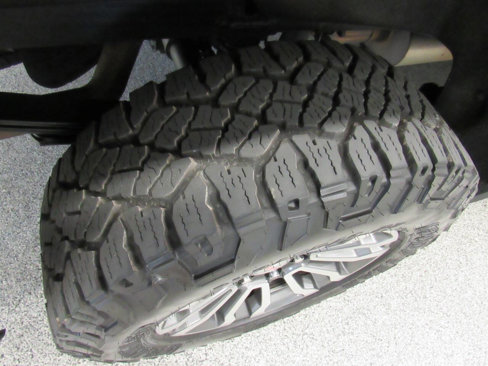 Used 2021 GMC Sierra 1500 AT4 w/ AT4 Premium Package image 33