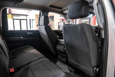 Used 2023 Chevrolet Silverado 2500 Custom w/ Custom Value Package image 32