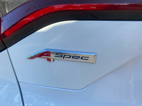Used 2025 Acura MDX A-Spec image 10