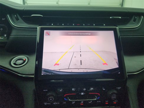 New 2025 Jeep Grand Cherokee Overland w/ Luxury Tech Group IV image 25