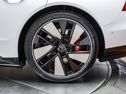 New 2025 Audi S e-tron GT Premium Plus image 21