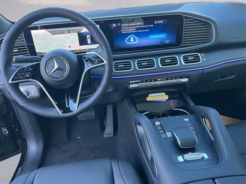 New 2025 Mercedes-Benz GLS 450 4MATIC image 7