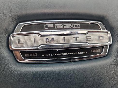 Used 2024 Ford F250 Limited w/ FX4 Off-Road Package image 17