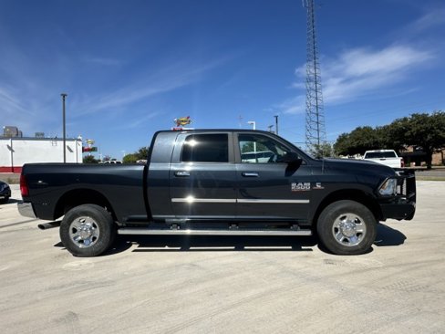 Used 2018 RAM 2500 Lone Star image 2
