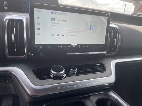 New 2025 Ford Expedition Tremor image 12
