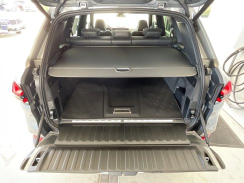 New 2026 BMW X5 xDrive50e image 33