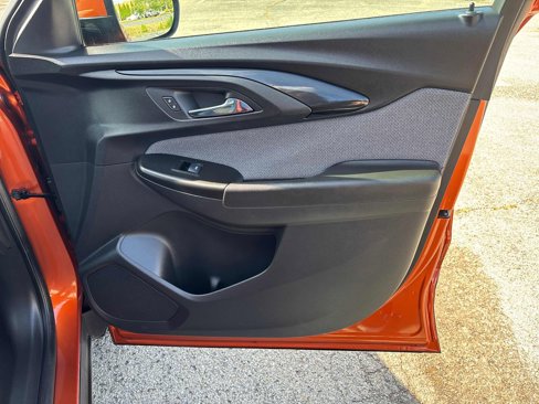 Used 2022 Chevrolet TrailBlazer LT w/ Sun and Liftgate Package image 45