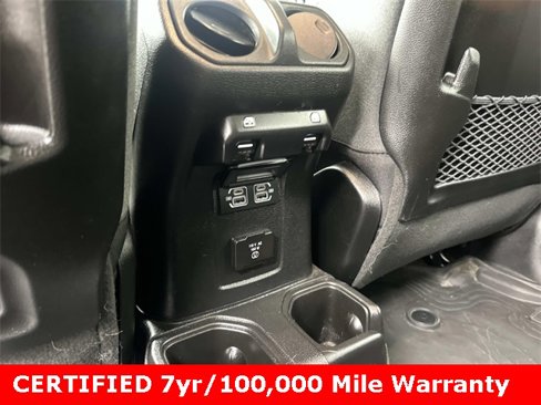 Certified 2024 Jeep Wrangler Unlimited Rubicon w/ Capability Package image 13