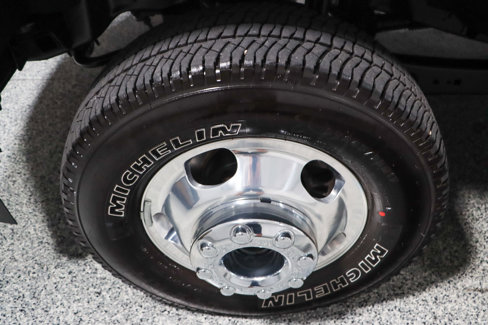 Used 2023 Ford F350 Lariat w/ FX4 Off-Road Package image 11