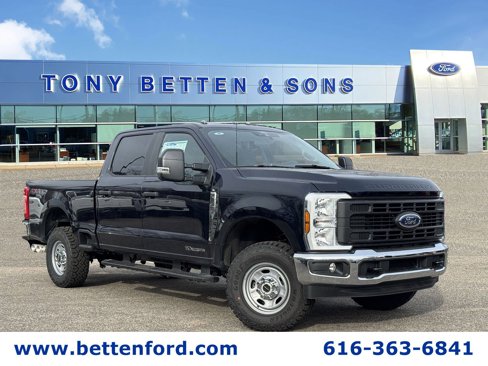 New 2025 Ford F250 XL w/ XL Off-Road Package image 1