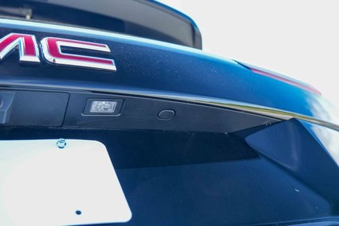 Used 2025 GMC Yukon Elevation image 25
