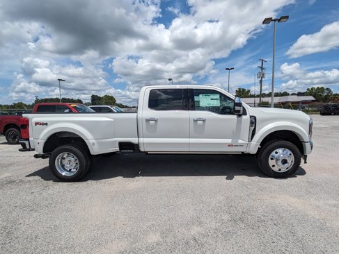 New 2025 Ford F450 Lariat w/ Lariat Ultimate Package image 4
